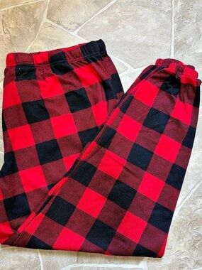 Joyspun Women’s Red & Black Plaid Jogger pajama pants